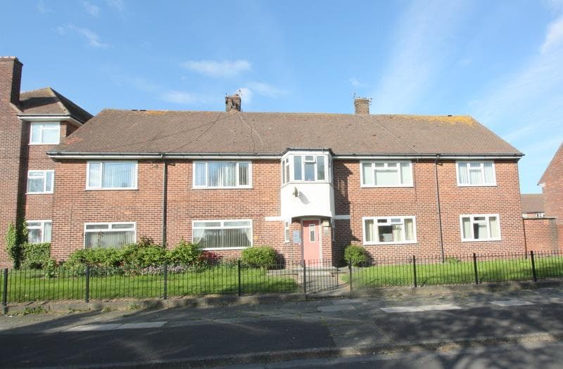 Longfield Avenue, Crosby