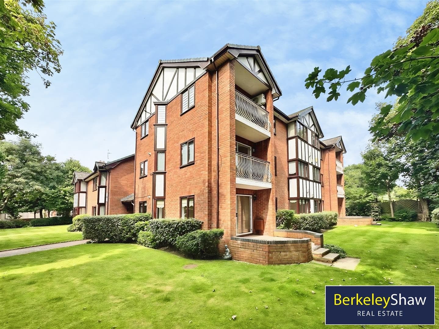 Sunningwell, 2 Merrilocks Road, Blundellsands