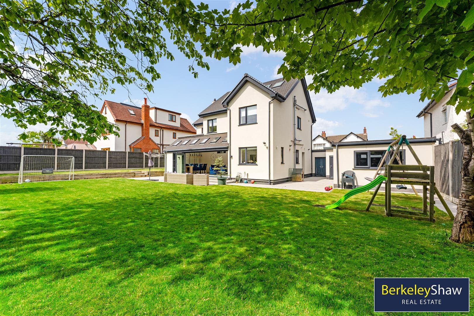 Blundell Grove, Hightown, Liverpool